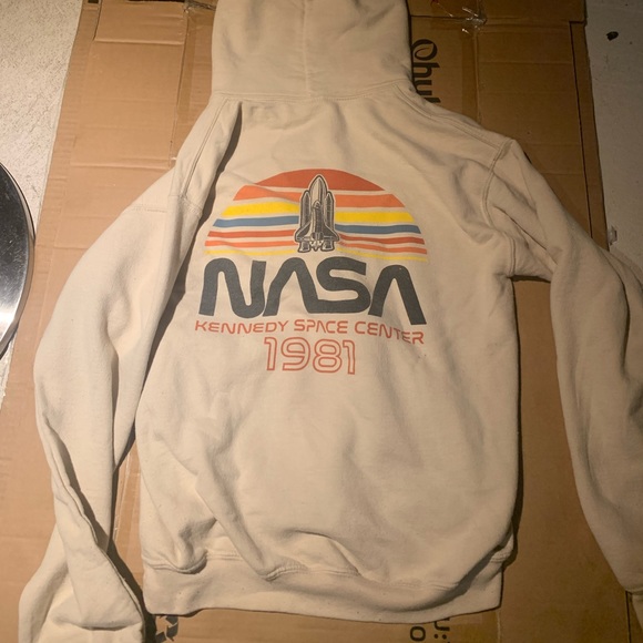 NASA sweater - Picture 2 of 4